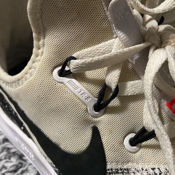 Nike Free TR8 Gym/HIIT/Cross Training Shoe size 8 (Womens) - Picture 9 of 10